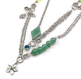 2x Halskette aus echter China Jade und Kristallperlen