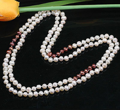 1 x Halskette mit Zuchtperlen in Braun und Wei&szlig;