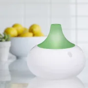 Grundig - Aroma-Diffusor mit USB LED Licht 8 Farben